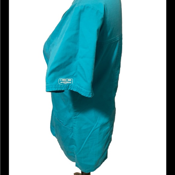 Cherokee Core Stretch Scrub Top Turquoises Size Small - Picture 3 of 4